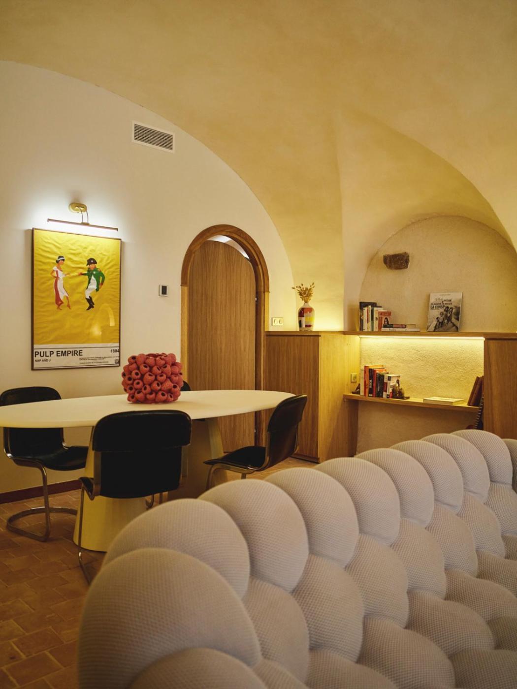 Ajaccio Hypercentre, Superbe Dans Ancienne Ecurie Du Xviiie Siecle Appartement Ajaccio (Corsica)